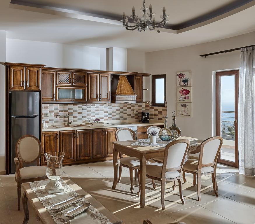 Orelia Cretan Deluxe Apartments Kamilári Kültér fotó